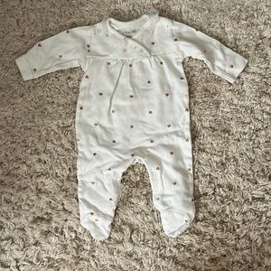 Rene Rofe  | White Heart Onesie Footie Small 0-3 Months  Valentine’s Day